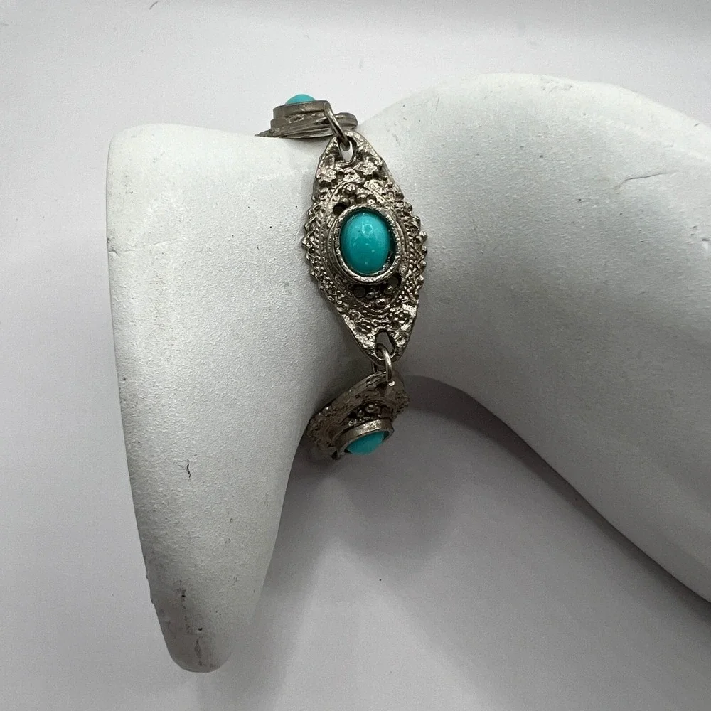 Vintage Bracelet Faux‎ Turquoise Silver Tone Stations Links
